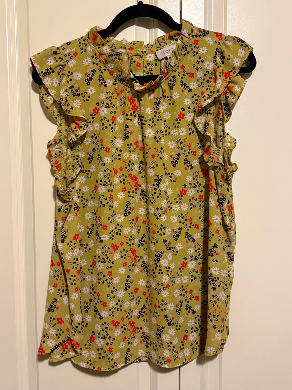 LOFT Olive Green Floral Ruffle Sleeve Blouse